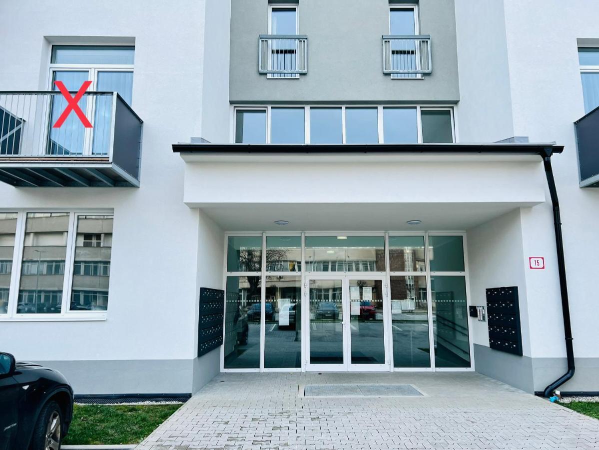 Apartman Liptov Np9 Liptovský Mikuláš Εξωτερικό φωτογραφία