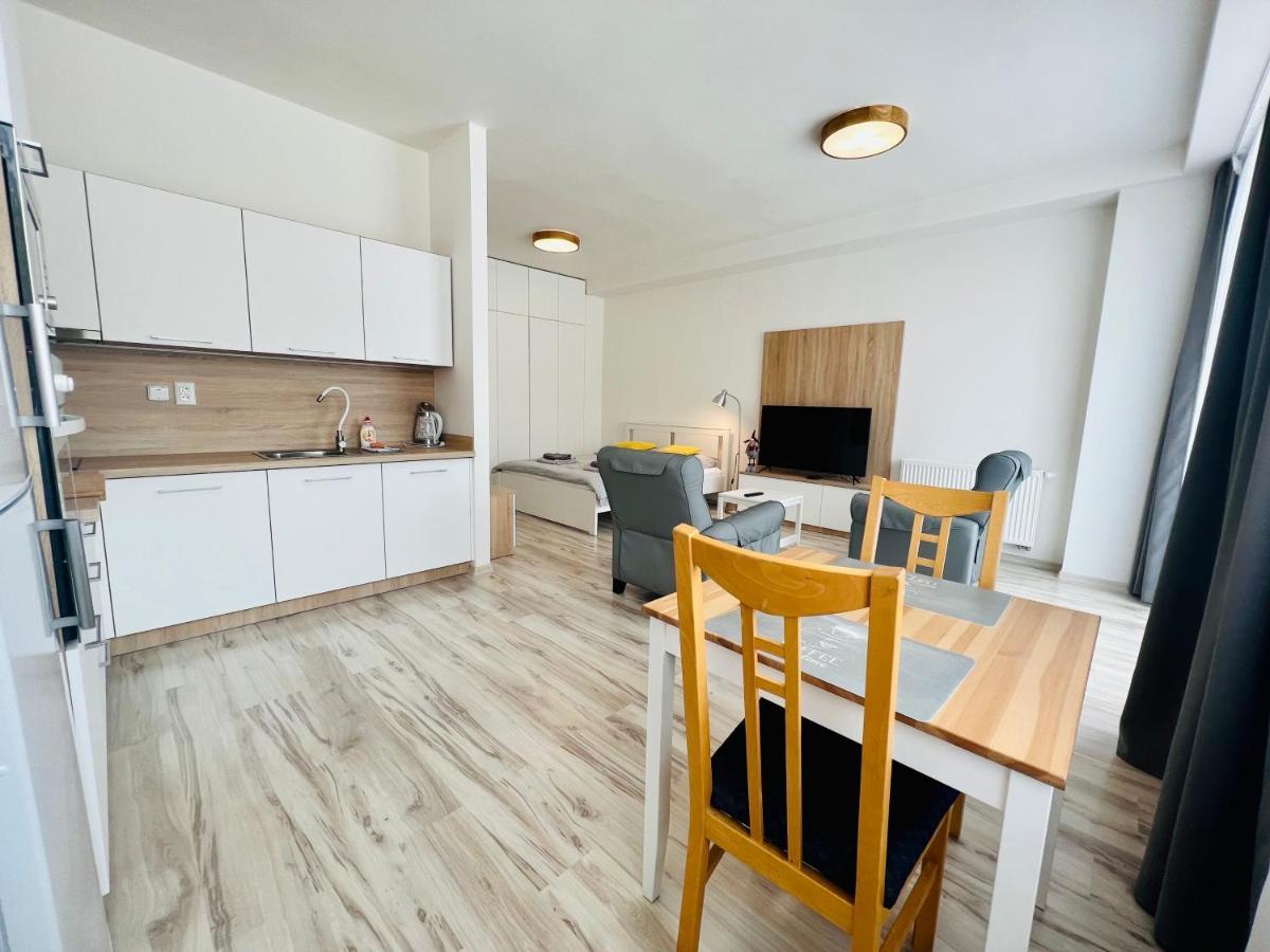 Apartman Liptov Np9 Liptovský Mikuláš Εξωτερικό φωτογραφία